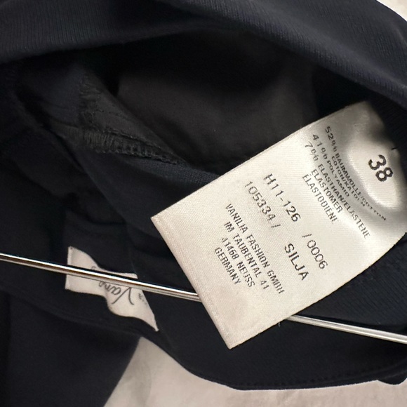 Vanilia Women’s Pants - Picture 4 of 5